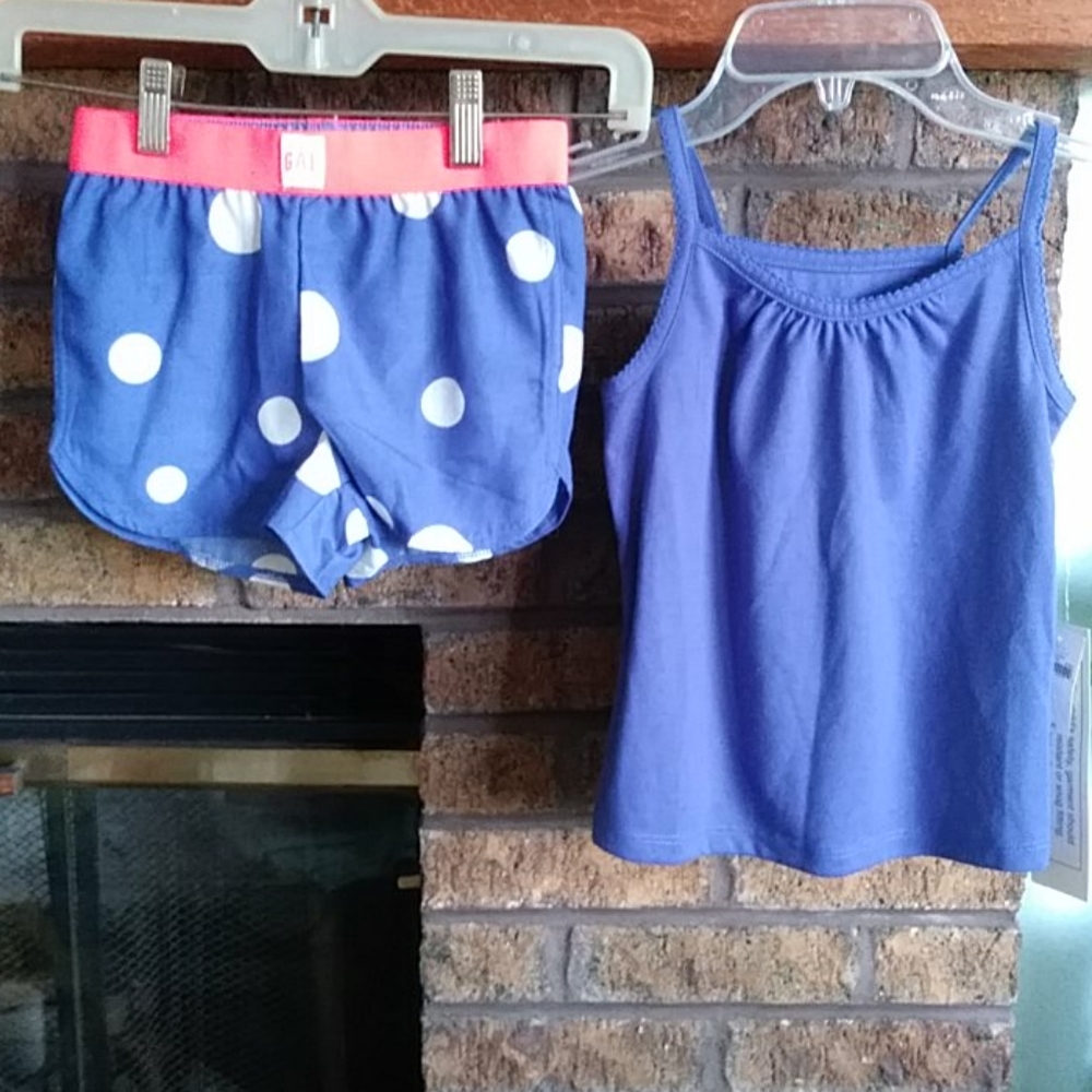 NWT Gap blue polka dot shorts sleepset